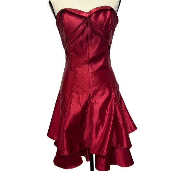 Jessica McClintock Dresses & Skirts - Vintage Jessica McClintock Gunne Sax Red Strapless Party Dress Size 9